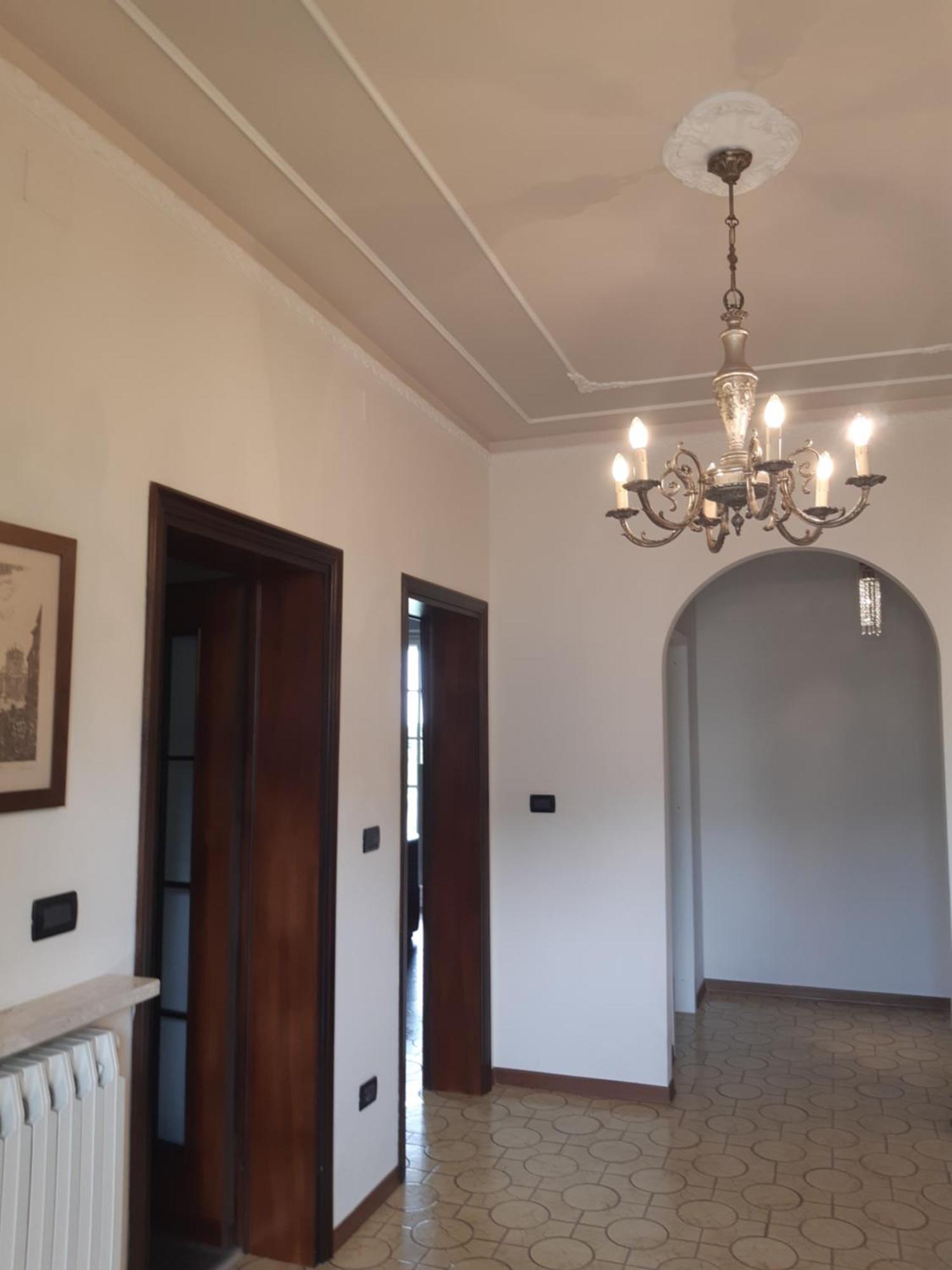 Pace, Luminosita E Comodita A Due Passi Dal Garda Volta Mantovana Phòng bức ảnh