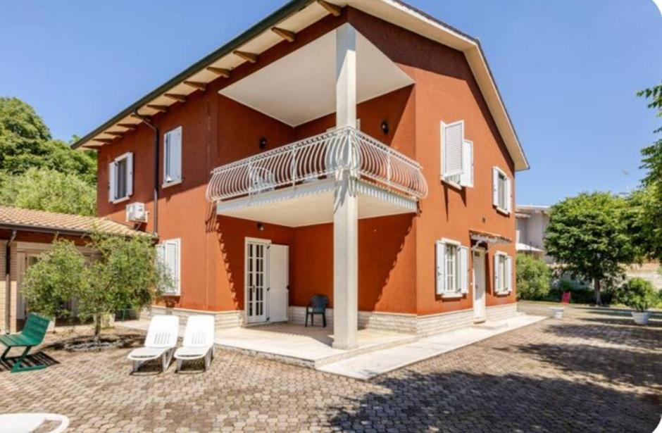 Pace, Luminosita E Comodita A Due Passi Dal Garda Volta Mantovana Ngoại thất bức ảnh