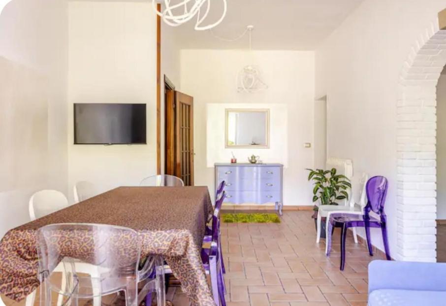 Pace, Luminosita E Comodita A Due Passi Dal Garda Volta Mantovana Phòng bức ảnh